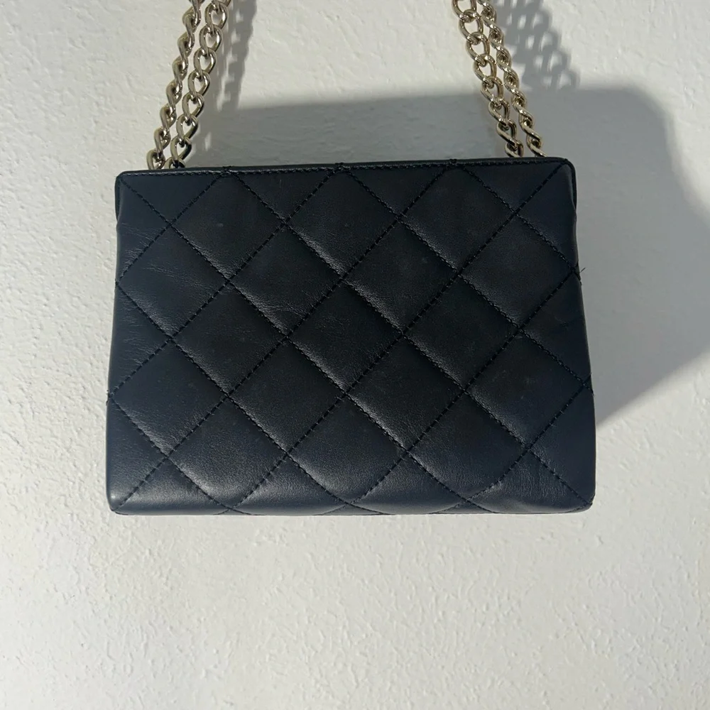 Kate Spade Black and Gold Quilted Shoulder Bag - Picture 3 of 5